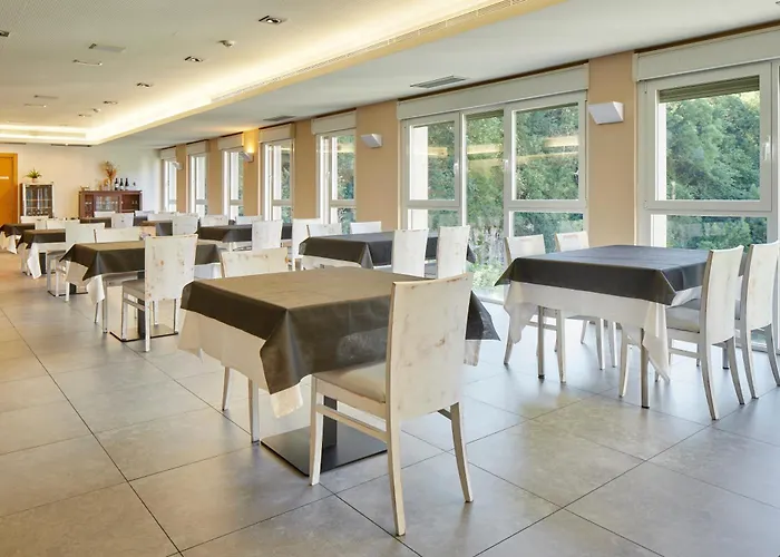 Iraipe Santuario De Arantzazu Hotel